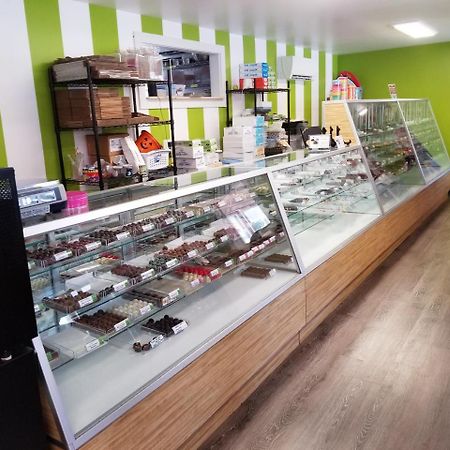 Middlebury Sweets Motel 外观 照片