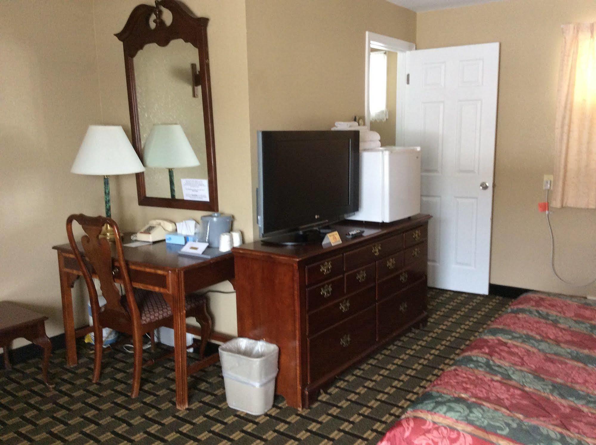 Middlebury Sweets Motel 外观 照片