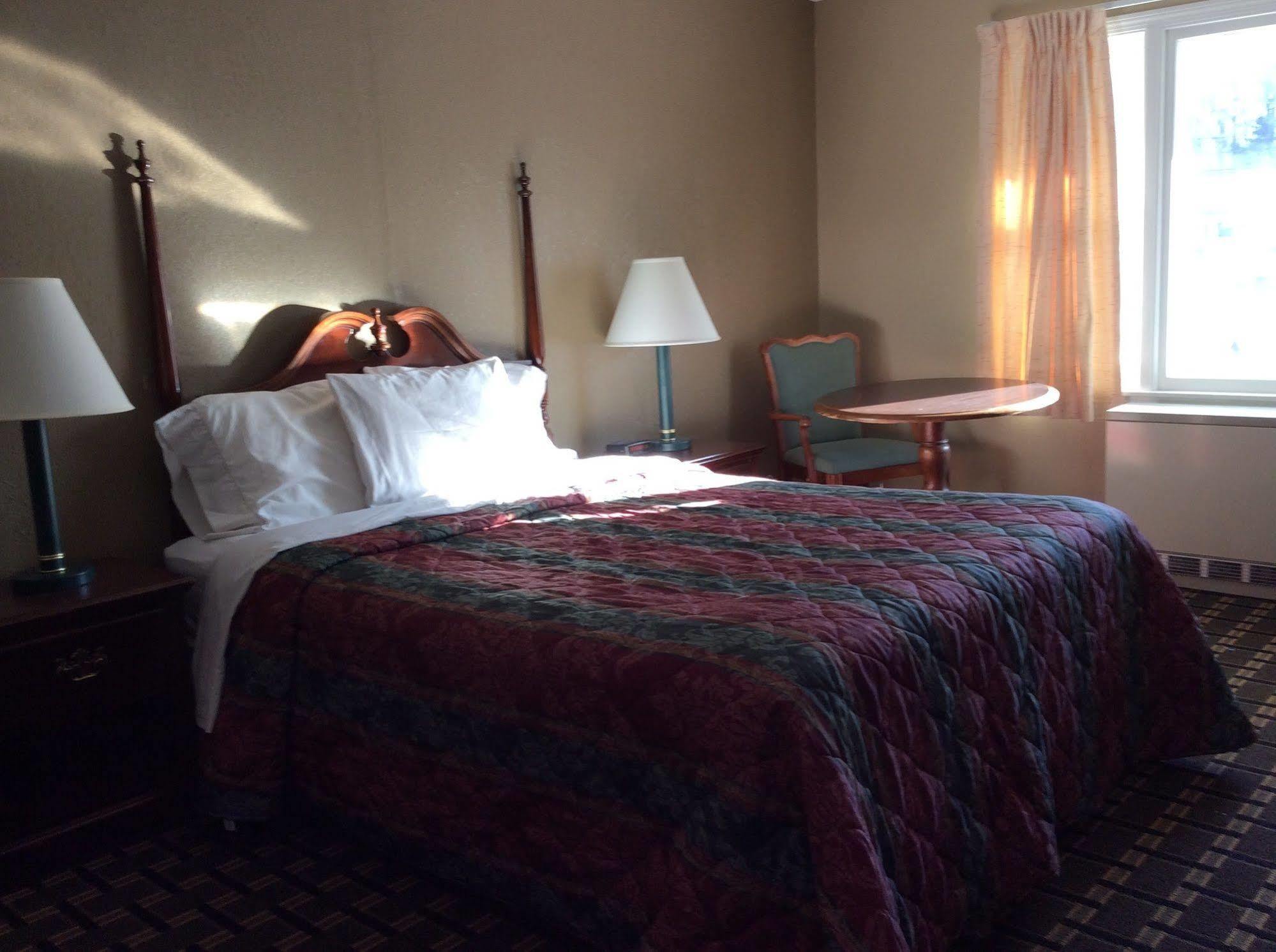 Middlebury Sweets Motel 外观 照片