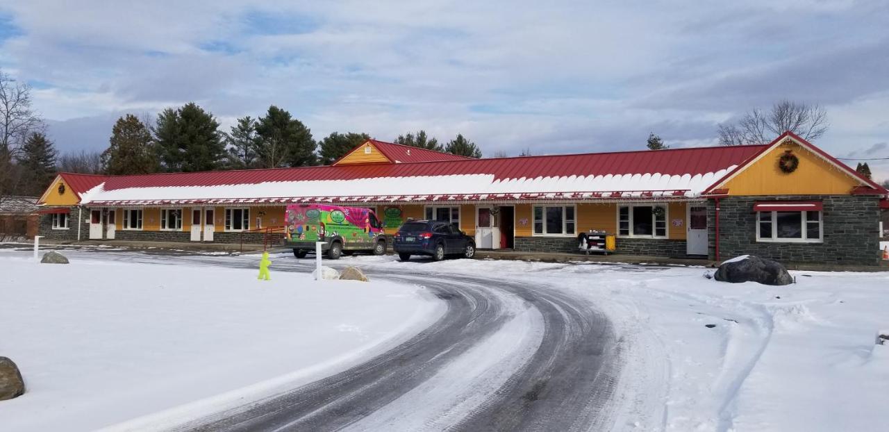 Middlebury Sweets Motel 外观 照片