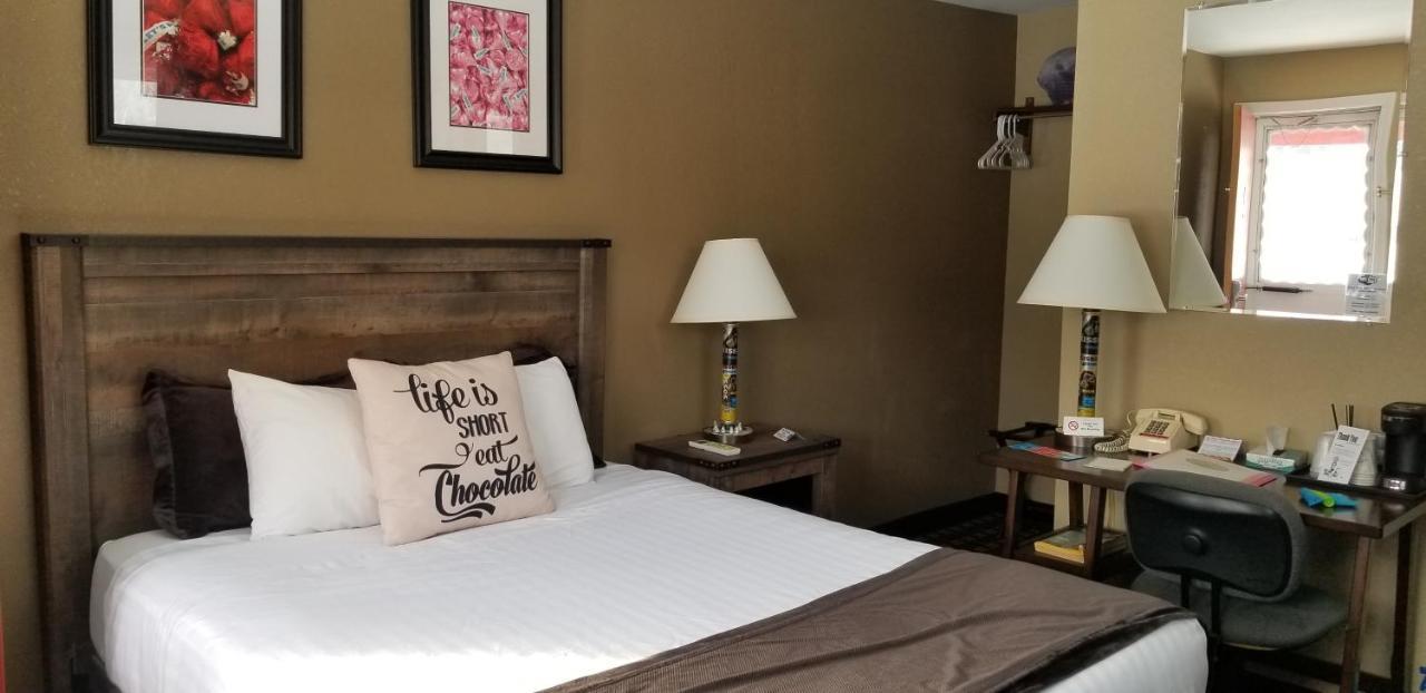 Middlebury Sweets Motel 外观 照片